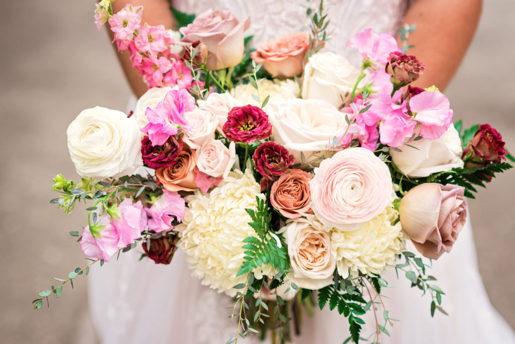 Bridal bouquet - wedding timeline