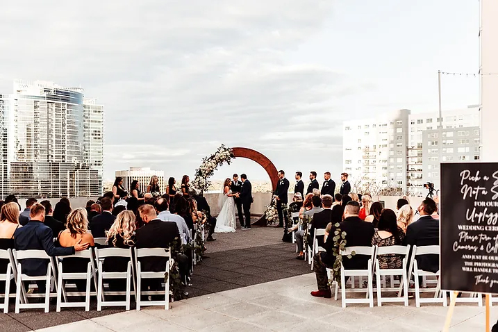 ceremony at the balcony orlando wedding venue in orlando florida skyline
