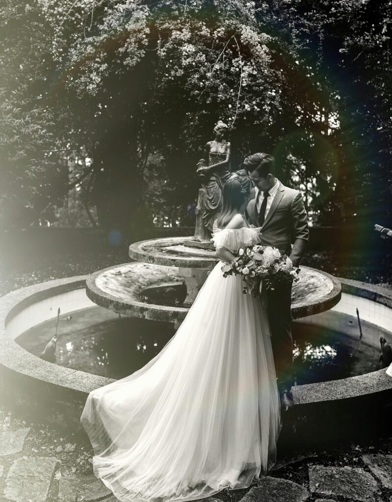 Bride and Groom at the fountain in Vizcaya Museum and Gardens